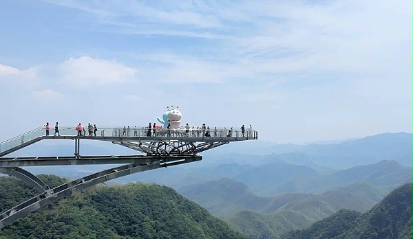 6c8f5cacc0fb75f3ae51dae637b1b79a-sz_6427913